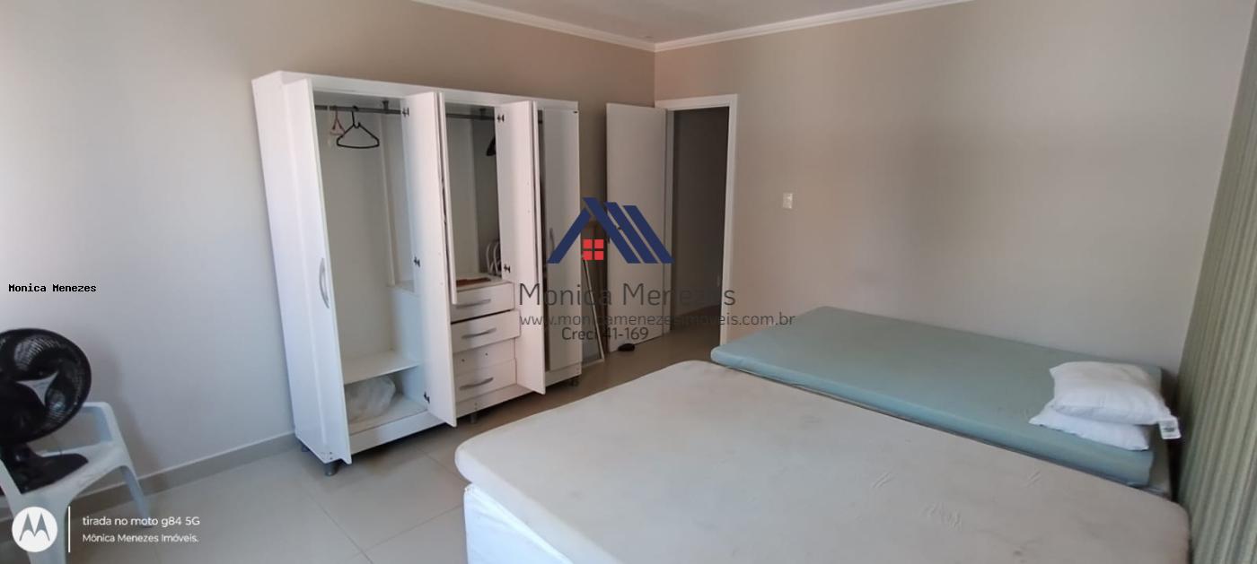 Casa para alugar com 3 quartos, 150m² - Foto 7