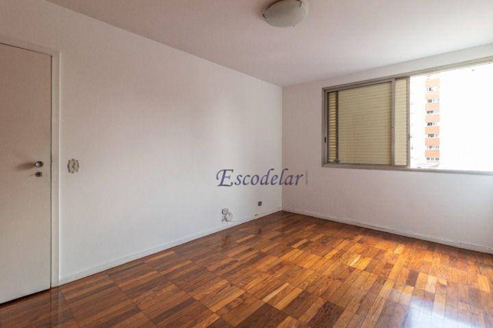 Apartamento à venda com 3 quartos, 132m² - Foto 13