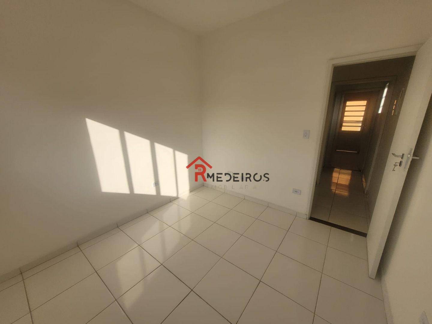 Sobrado à venda com 2 quartos, 70m² - Foto 6