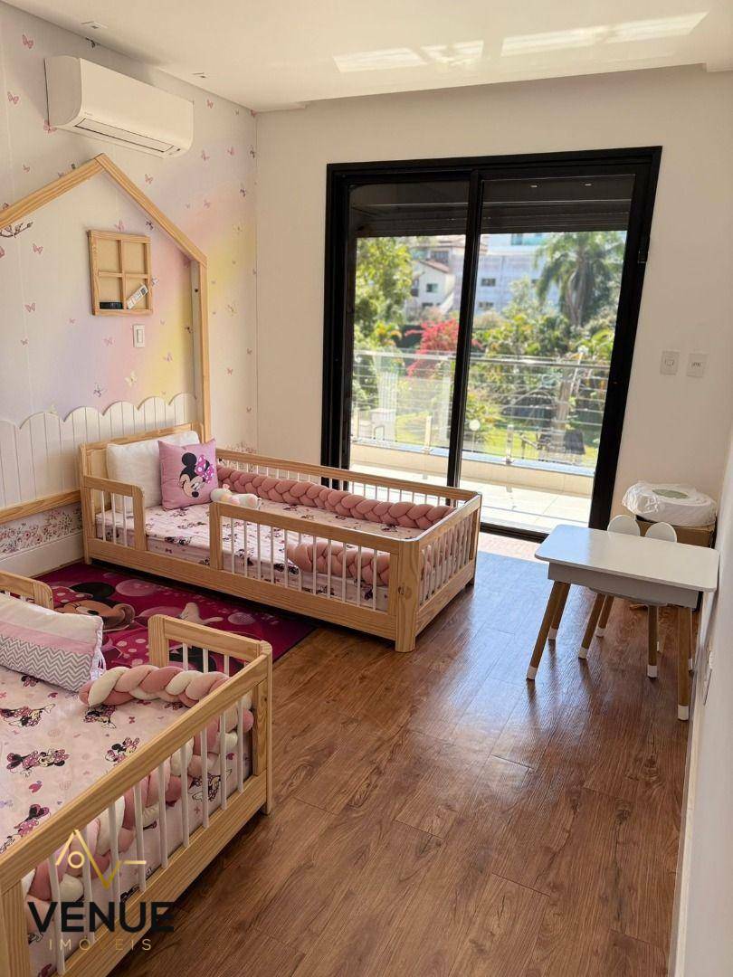 Casa de Condomínio à venda com 4 quartos, 750m² - Foto 65