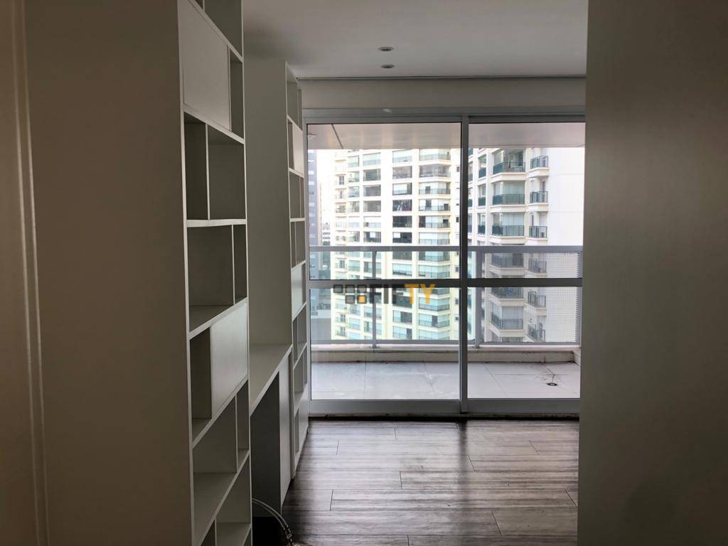 Apartamento à venda com 1 quarto, 49m² - Foto 19