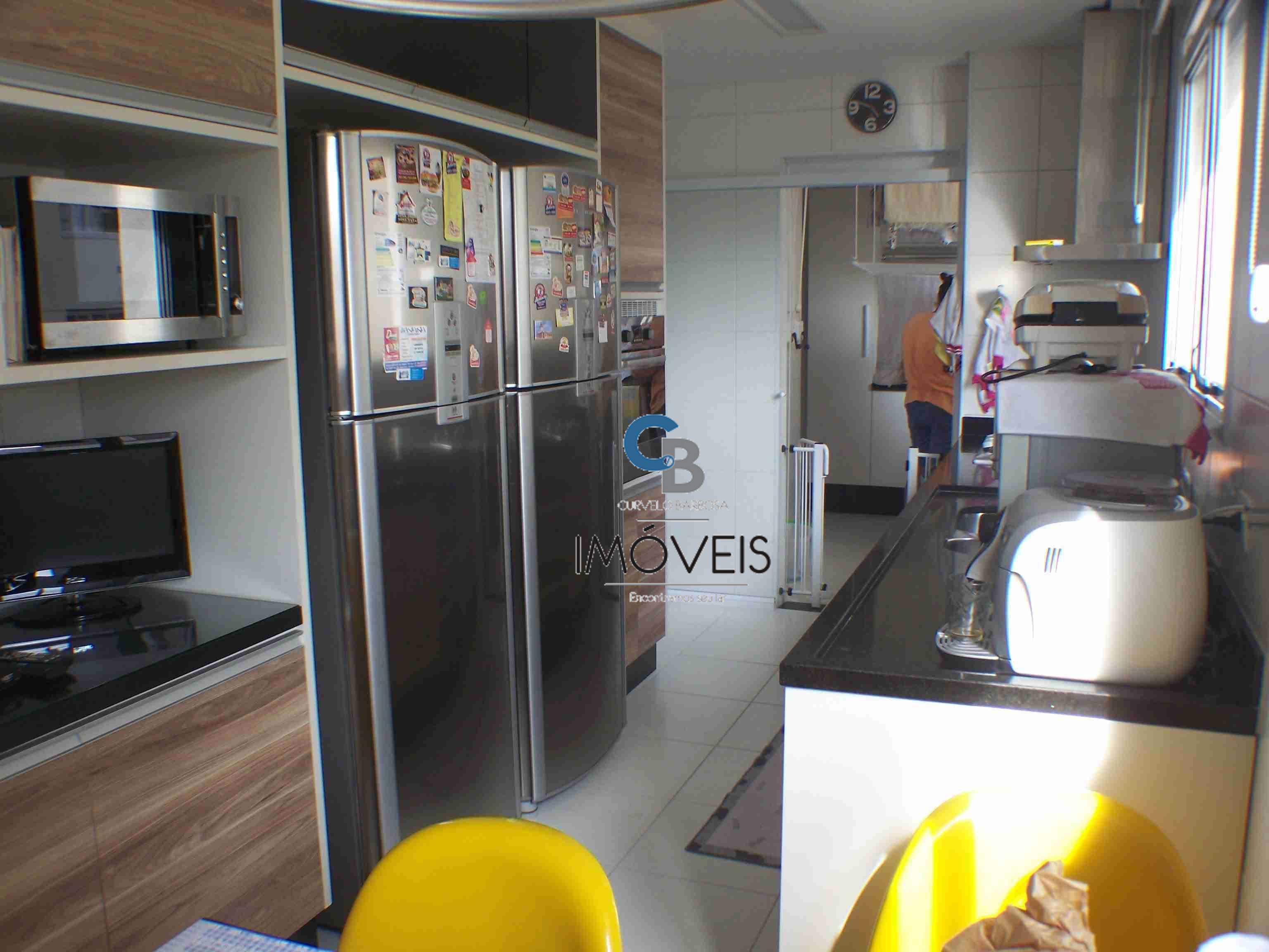 Apartamento à venda com 4 quartos, 196m² - Foto 5