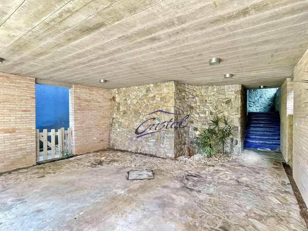 Casa de Condomínio para alugar com 4 quartos, 350m² - Foto 5