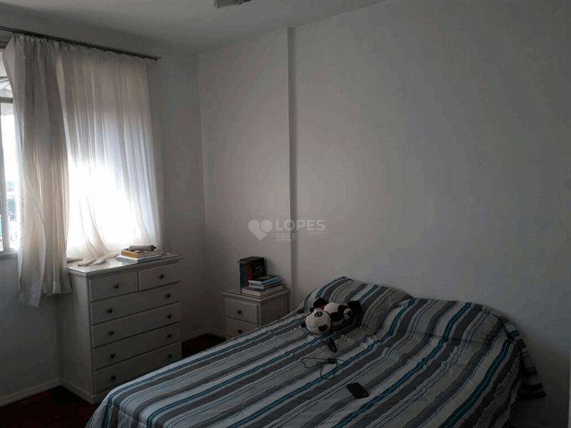 Apartamento à venda com 2 quartos, 70m² - Foto 6