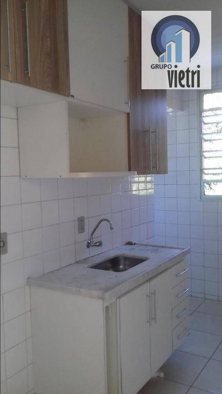 Apartamento à venda com 2 quartos, 50m² - Foto 3