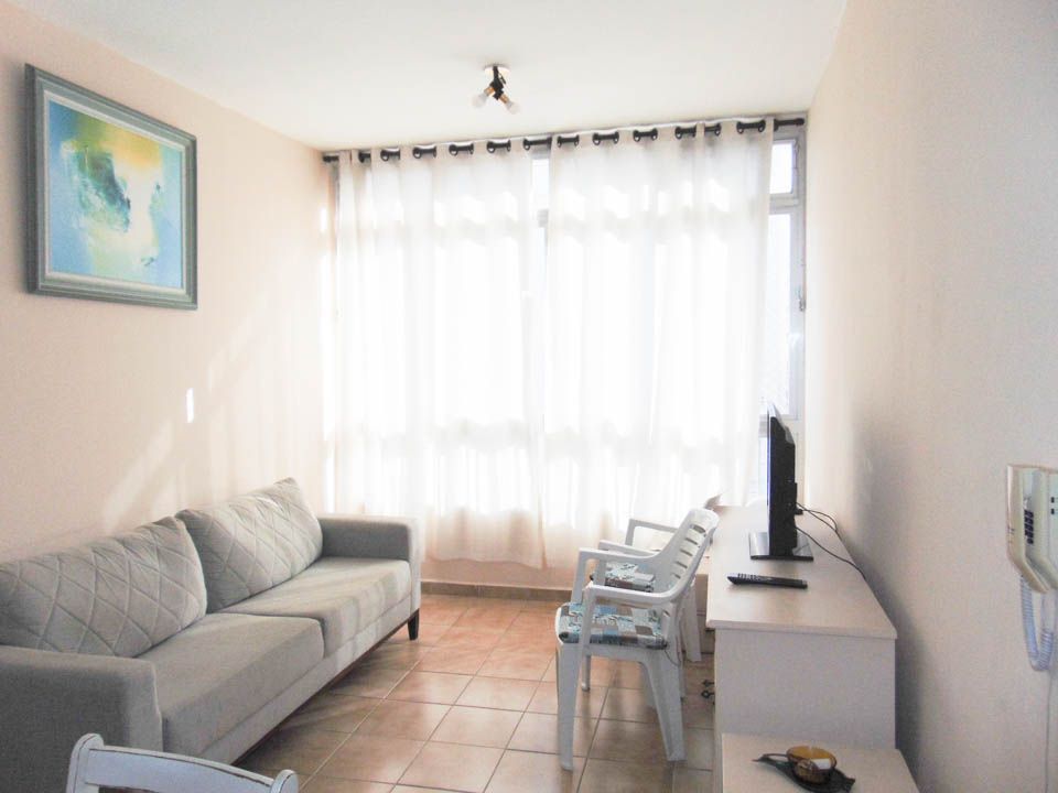 Apartamento à venda com 2 quartos, 75m² - Foto 1