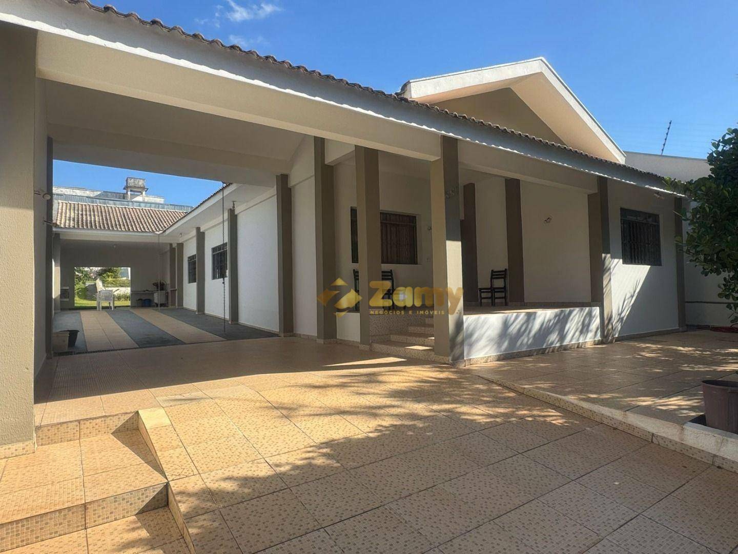 Casa à venda com 4 quartos, 238m² - Foto 25