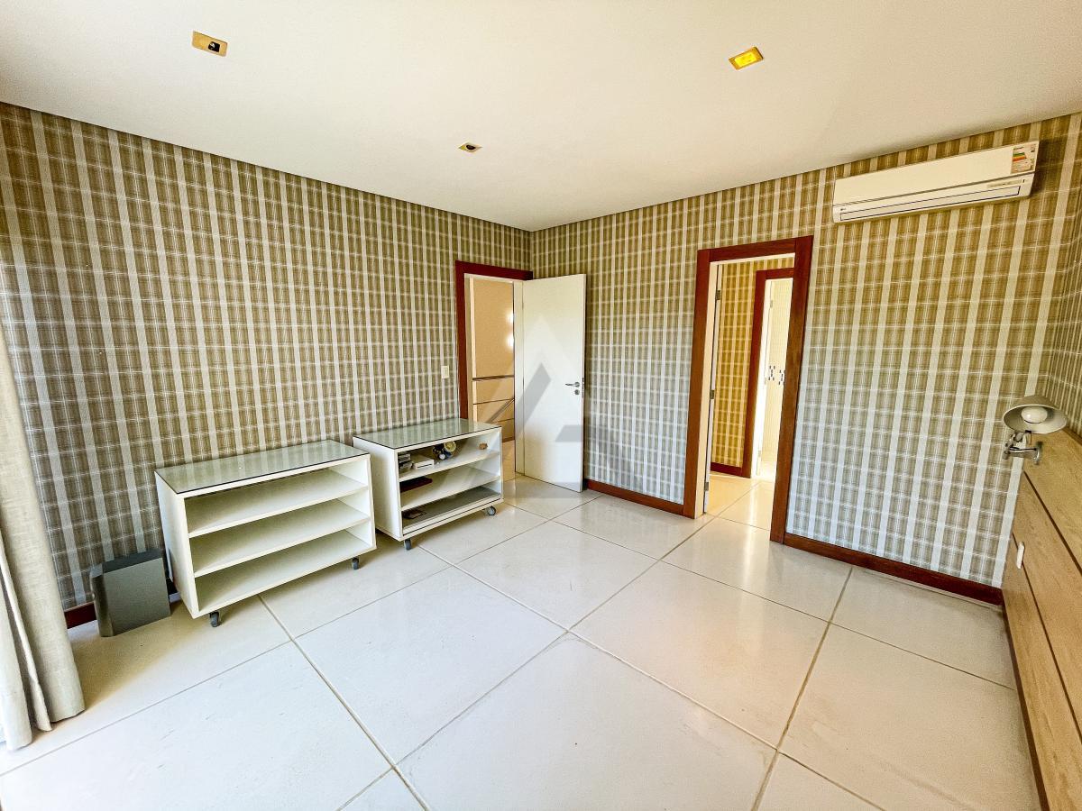 Casa de Condomínio à venda com 6 quartos, 620m² - Foto 27