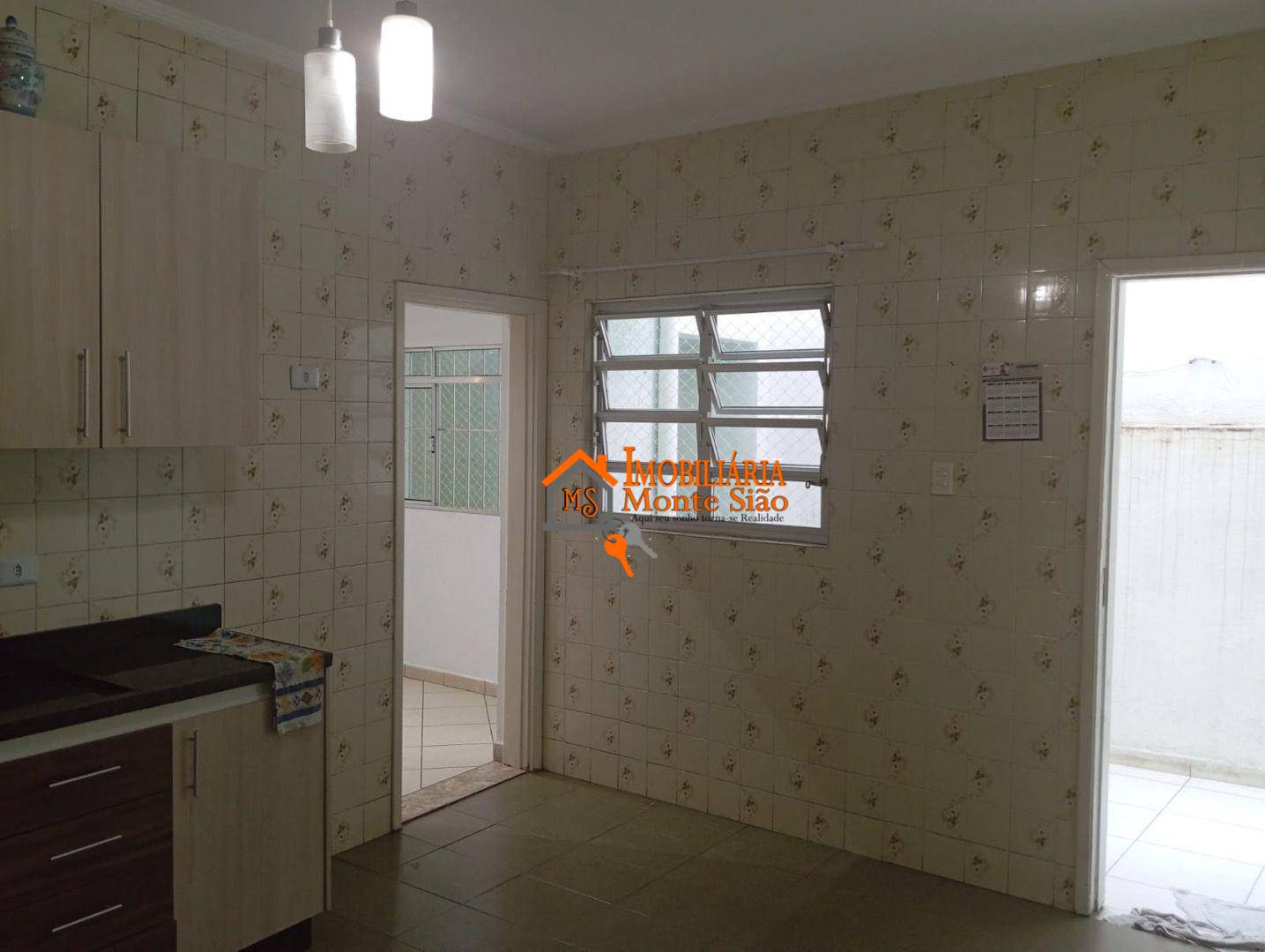 Sobrado à venda com 3 quartos, 230M2 - Foto 4