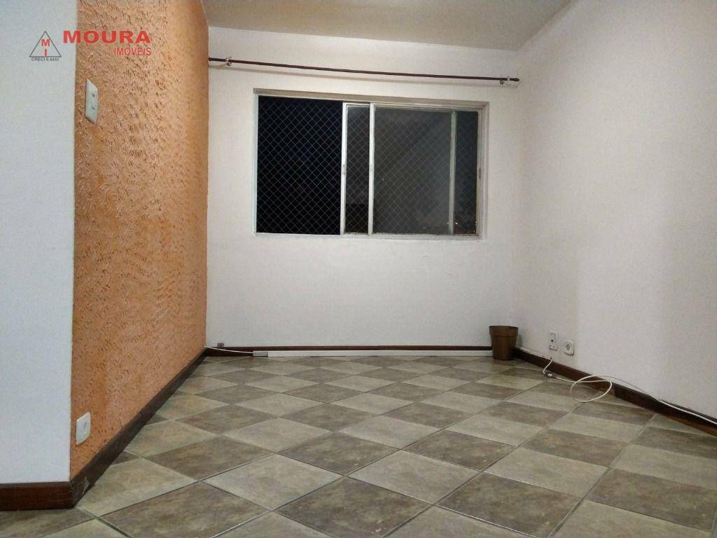 Apartamento à venda com 2 quartos, 65m² - Foto 3