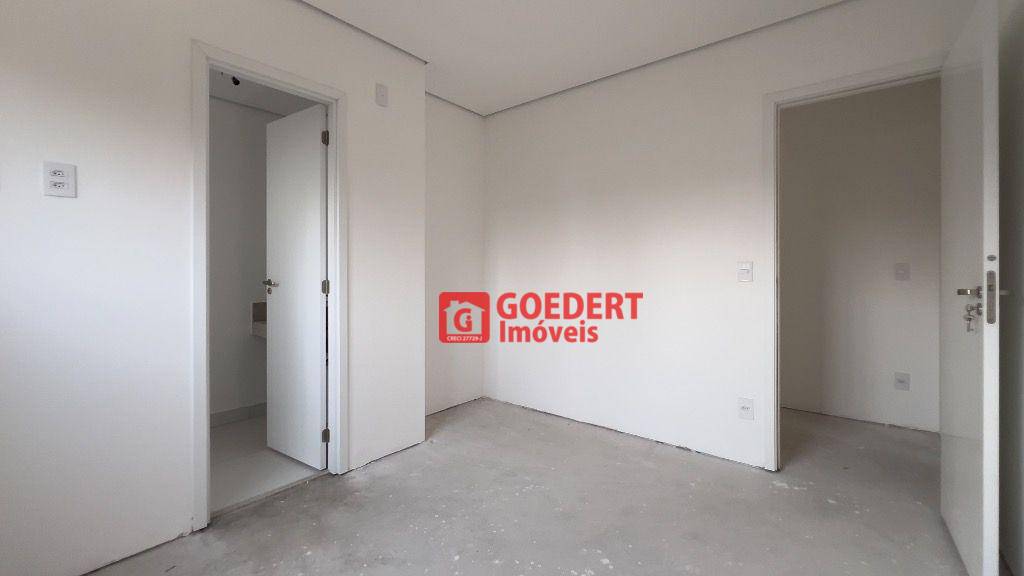 Apartamento à venda com 3 quartos, 150m² - Foto 16