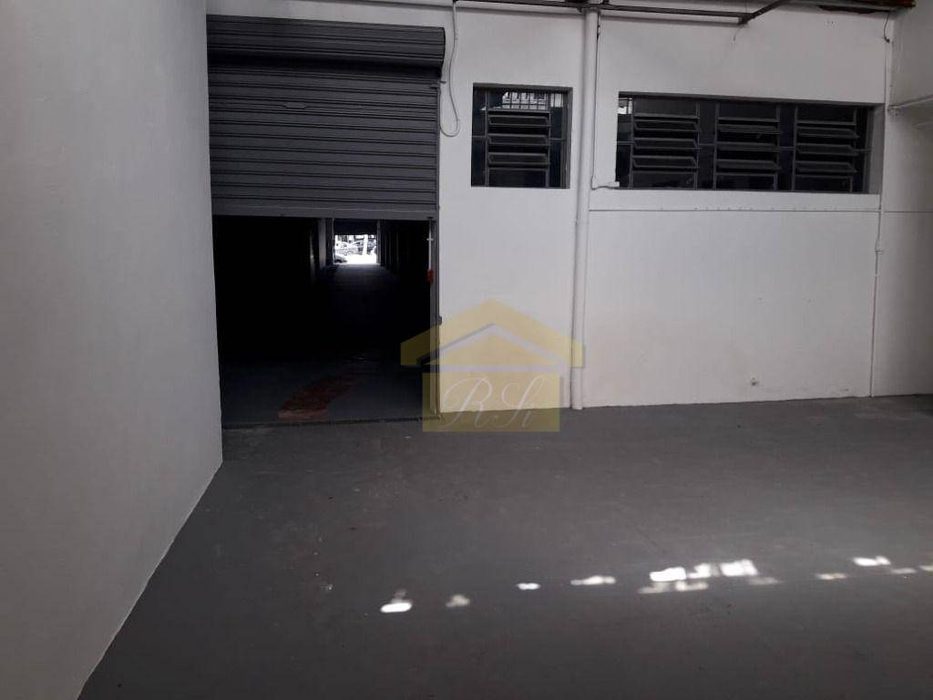 Loja-Salão para alugar, 1300m² - Foto 17