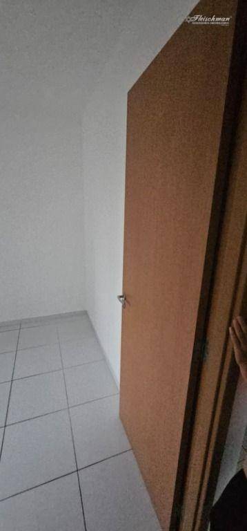 Apartamento à venda com 2 quartos, 45m² - Foto 25