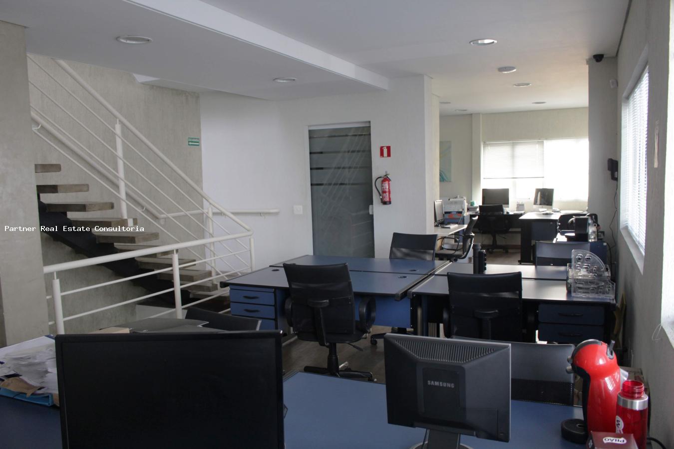 Prédio Inteiro à venda com 15 quartos, 600m² - Foto 25