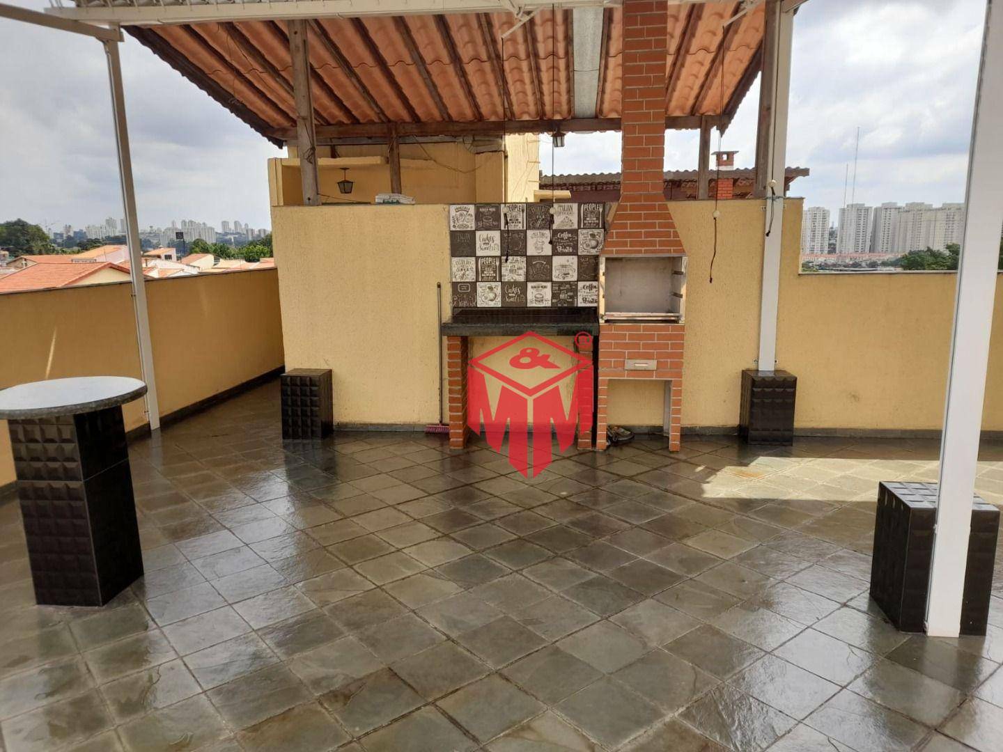 Apartamento à venda com 2 quartos, 131m² - Foto 1