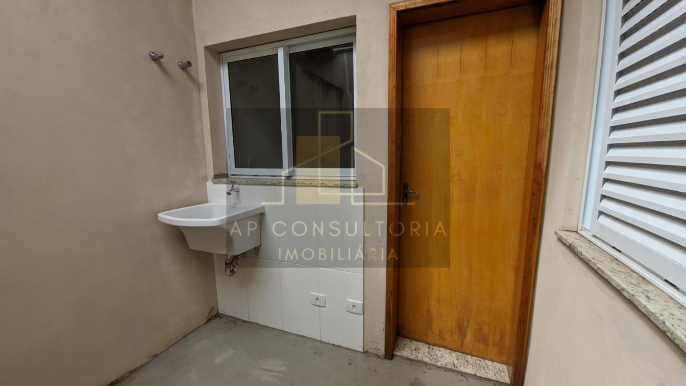 Casa à venda com 2 quartos, 50m² - Foto 14