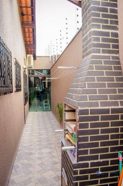 Casa à venda com 4 quartos, 191m² - Foto 8