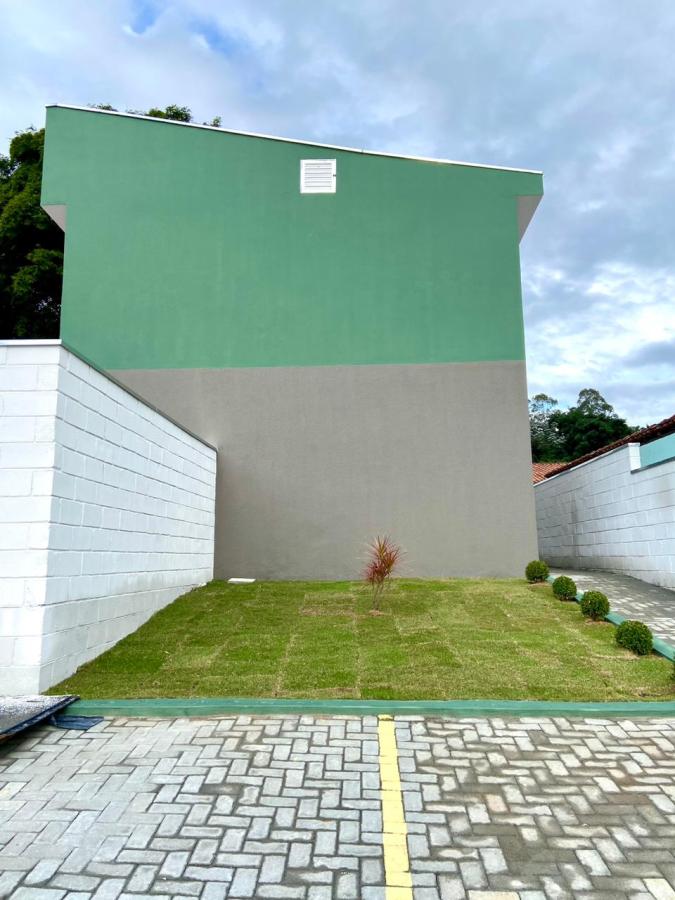 Casa de Condomínio à venda com 2 quartos, 57m² - Foto 4