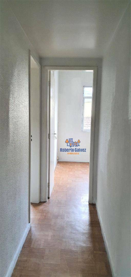 Apartamento para alugar com 3 quartos, 110m² - Foto 11