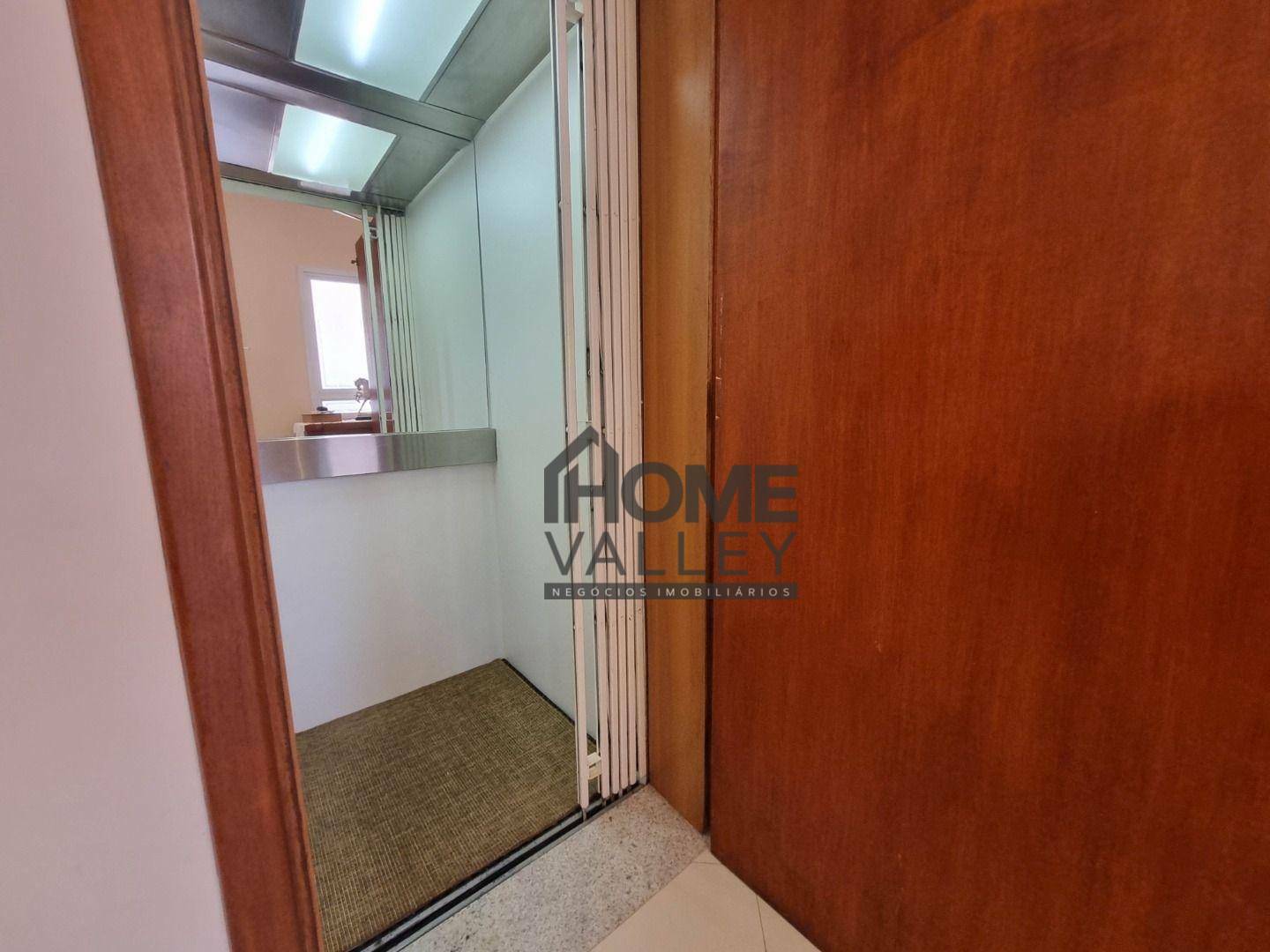 Casa de Condomínio à venda com 3 quartos, 330m² - Foto 11