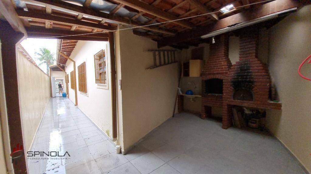 Casa à venda com 2 quartos, 70m² - Foto 29