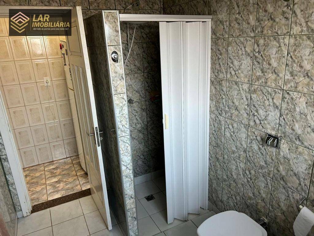 Casa à venda com 3 quartos, 470m² - Foto 14
