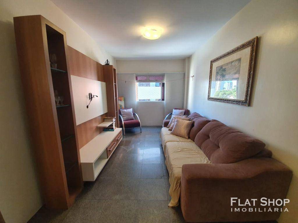 Apartamento à venda com 3 quartos, 121m² - Foto 1