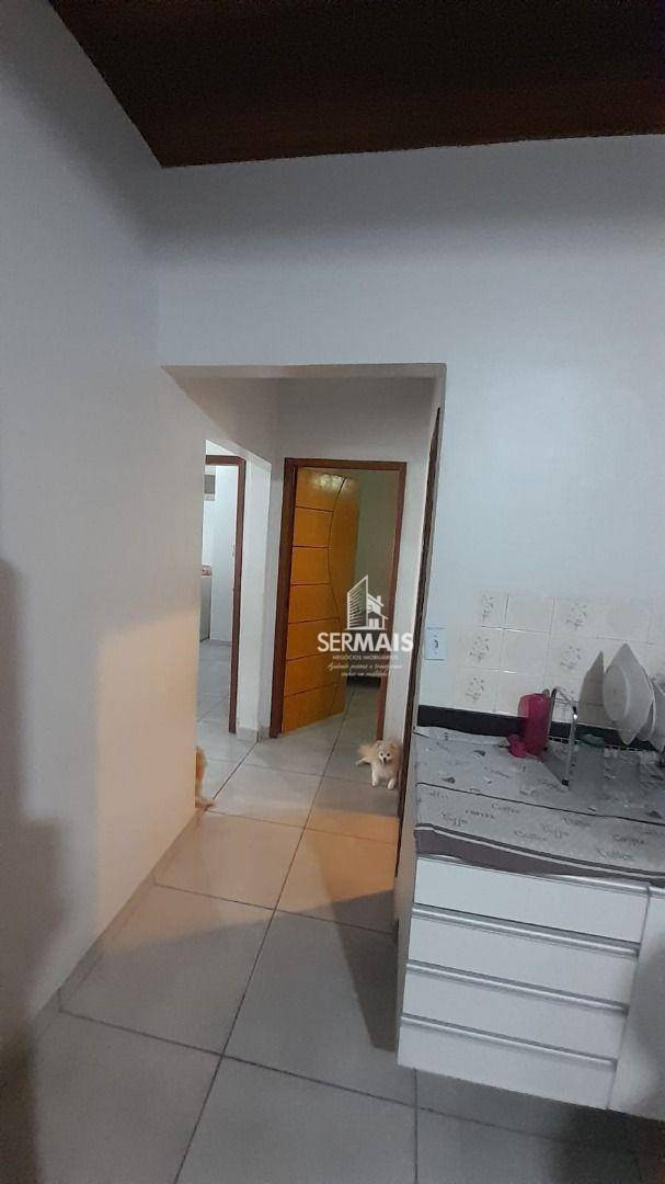 Casa à venda com 5 quartos, 330m² - Foto 3