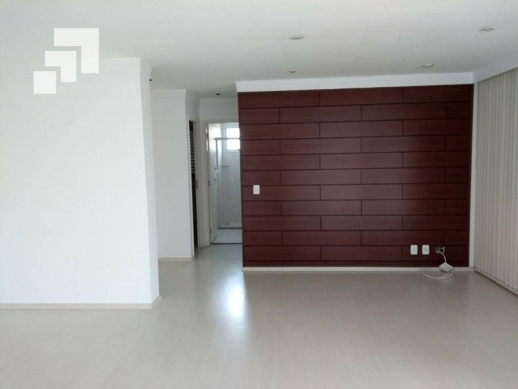 Apartamento para alugar com 2 quartos, 94m² - Foto 6