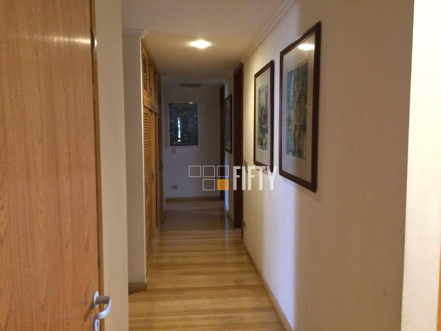 Apartamento à venda com 4 quartos, 275m² - Foto 13