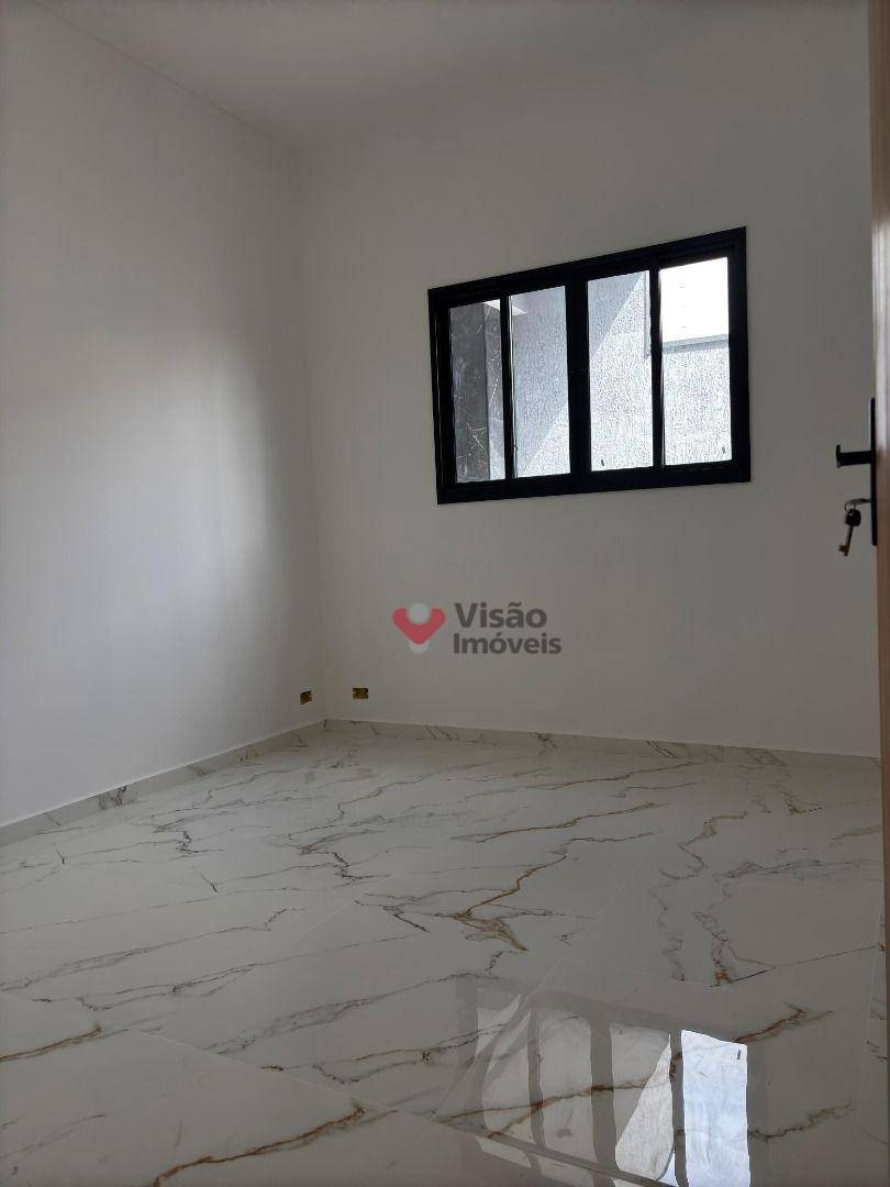 Casa à venda com 3 quartos, 112m² - Foto 13