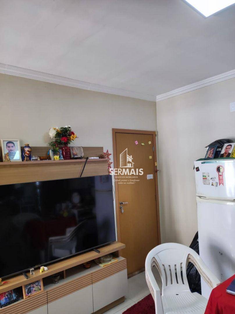 Apartamento à venda com 2 quartos, 56m² - Foto 13