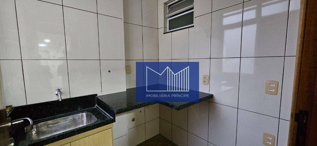 Apartamento para alugar com 1 quarto, 50m² - Foto 13