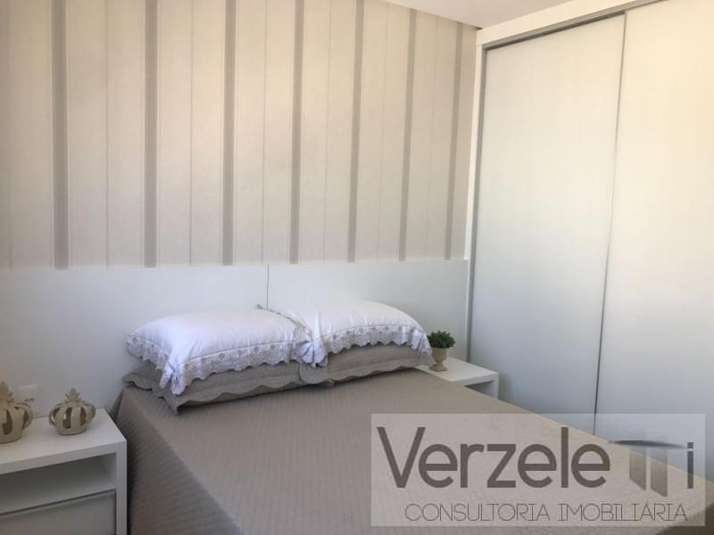 Apartamento à venda com 4 quartos, 150m² - Foto 11