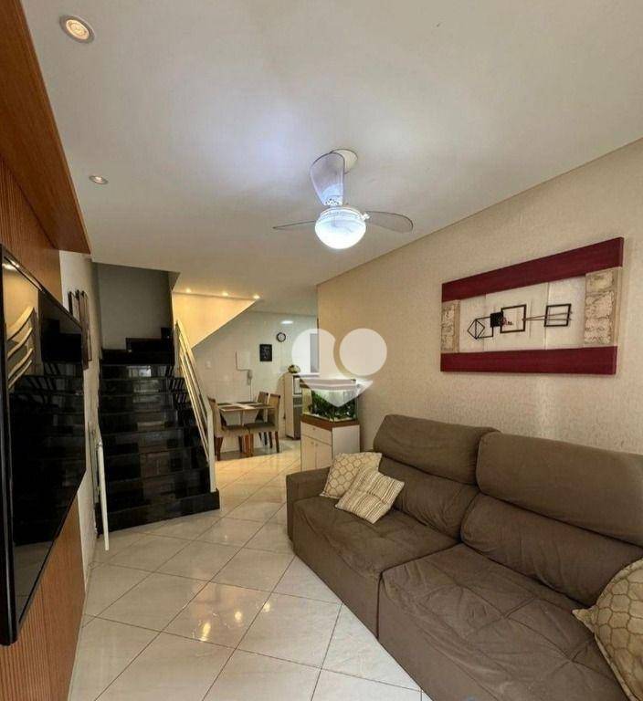 Casa de Condomínio à venda com 2 quartos, 94m² - Foto 1