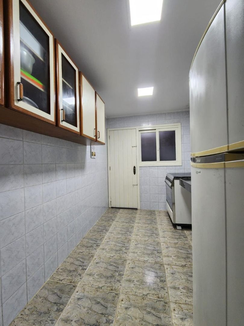 Apartamento à venda com 3 quartos, 120m² - Foto 12