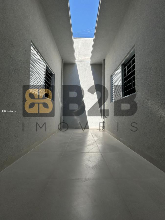 Casa à venda com 3 quartos, 180m² - Foto 23