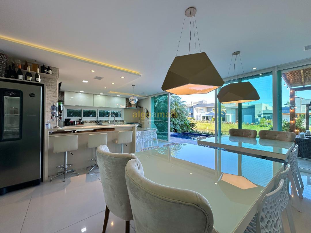 Casa de Condomínio à venda com 5 quartos, 287m² - Foto 6