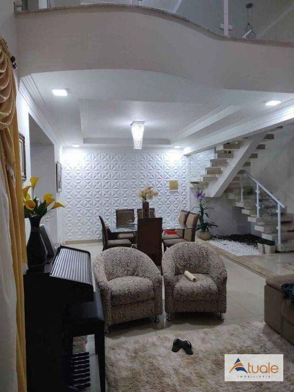 Casa de Condomínio à venda com 4 quartos, 250m² - Foto 3