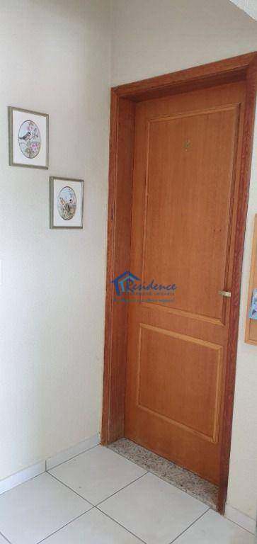 Apartamento à venda com 2 quartos, 70m² - Foto 5