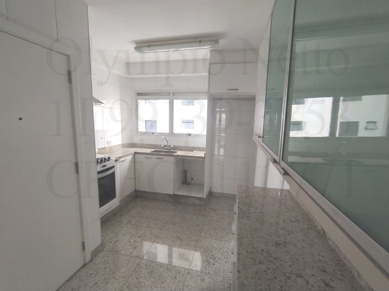 Apartamento à venda com 3 quartos, 160m² - Foto 10