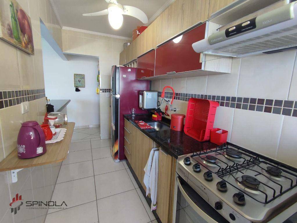 Apartamento à venda com 2 quartos, 75m² - Foto 17