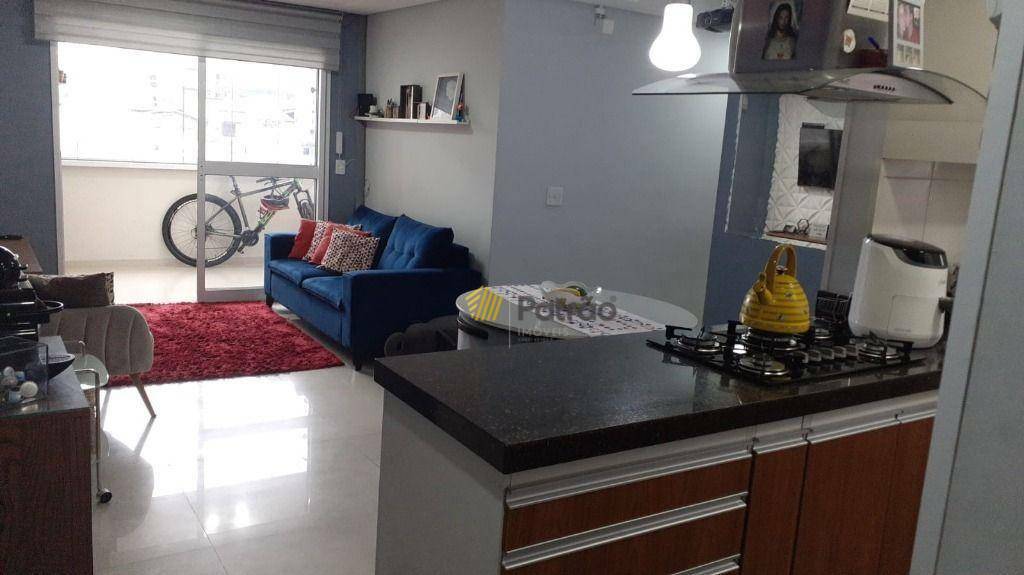 Apartamento à venda com 3 quartos, 83m² - Foto 7