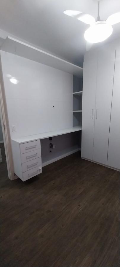 Apartamento à venda com 2 quartos, 43m² - Foto 11