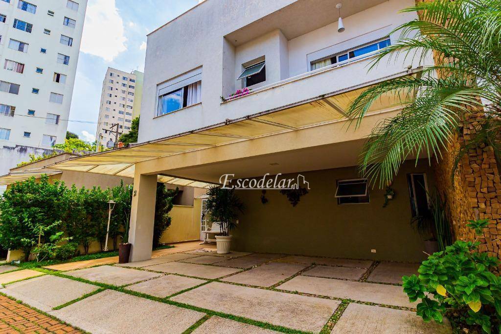 Casa de Condomínio à venda com 4 quartos, 240m² - Foto 2