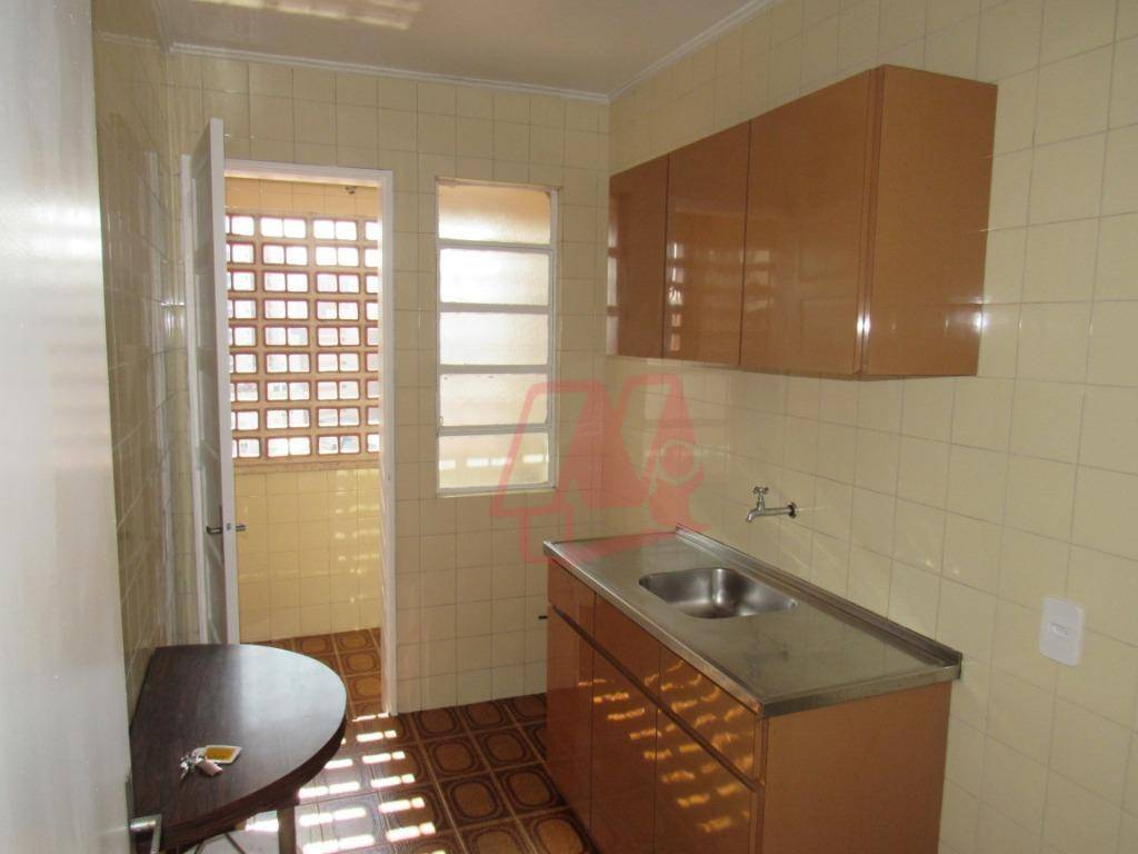 Apartamento à venda e aluguel com 2 quartos, 77m² - Foto 8