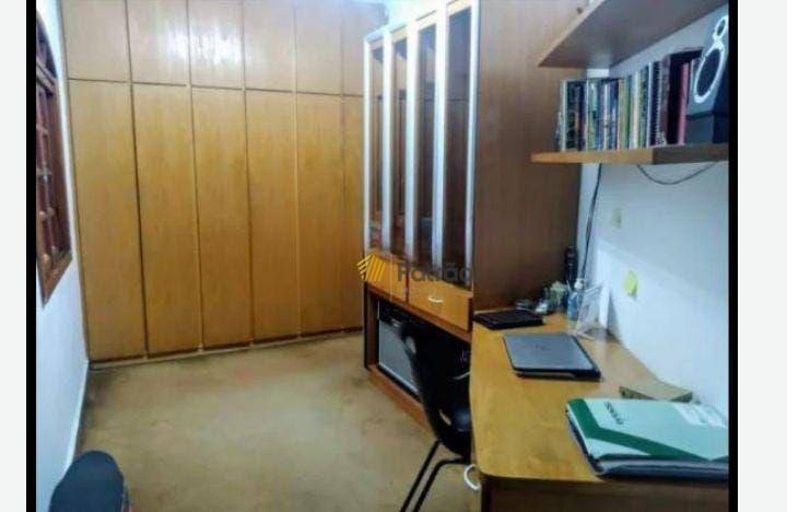 Sobrado à venda com 3 quartos, 200m² - Foto 8