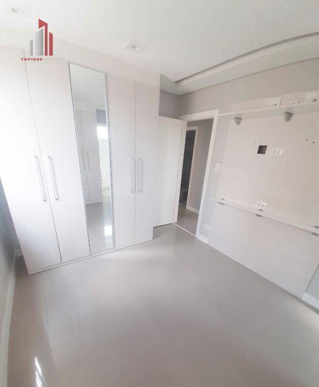 Apartamento à venda com 3 quartos, 83m² - Foto 28