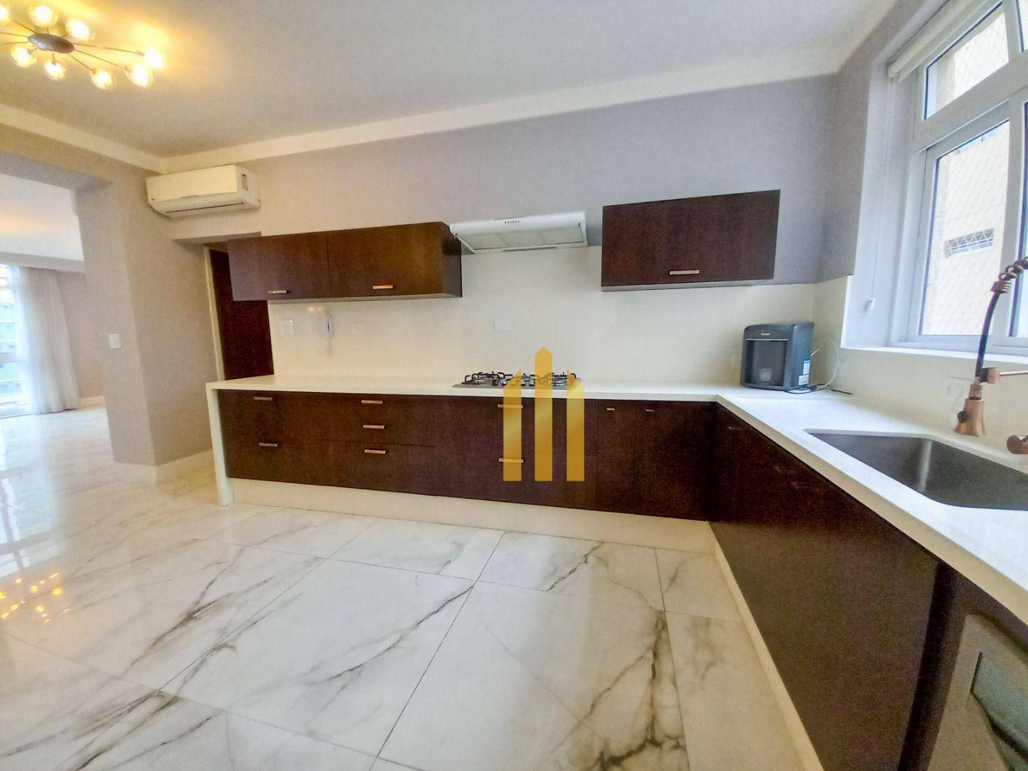 Apartamento à venda e aluguel com 3 quartos, 250m² - Foto 11