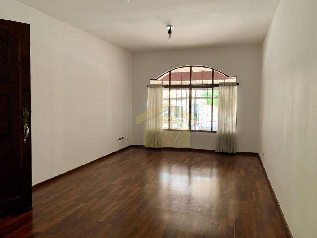 Sobrado à venda e aluguel com 3 quartos, 130m² - Foto 2